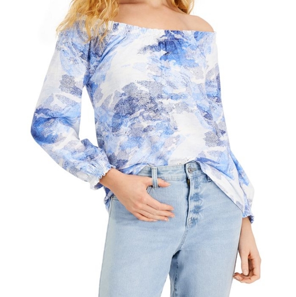 Off the Shoulder Abstract Top - Picture 4 of 5